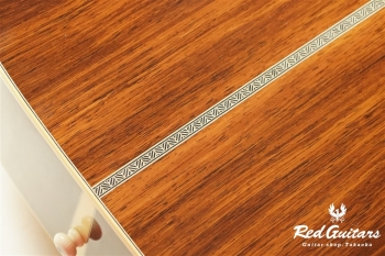 HO-555 Custom #Y36 - German Spruce/Madagascar Rosewood